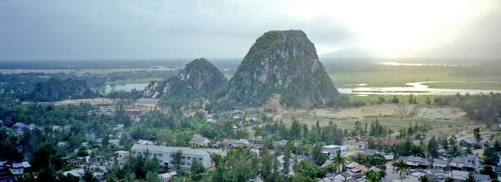 Visiter Les montagnes de marbre - Vietnam