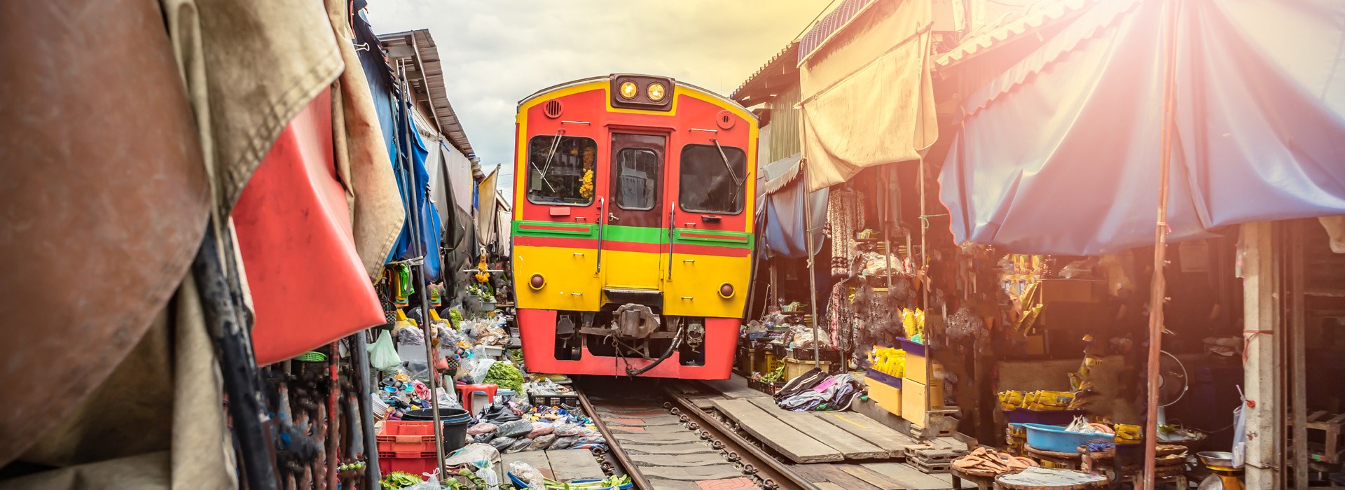 Visiter Le marché de Mae Khlong - Thaïlande