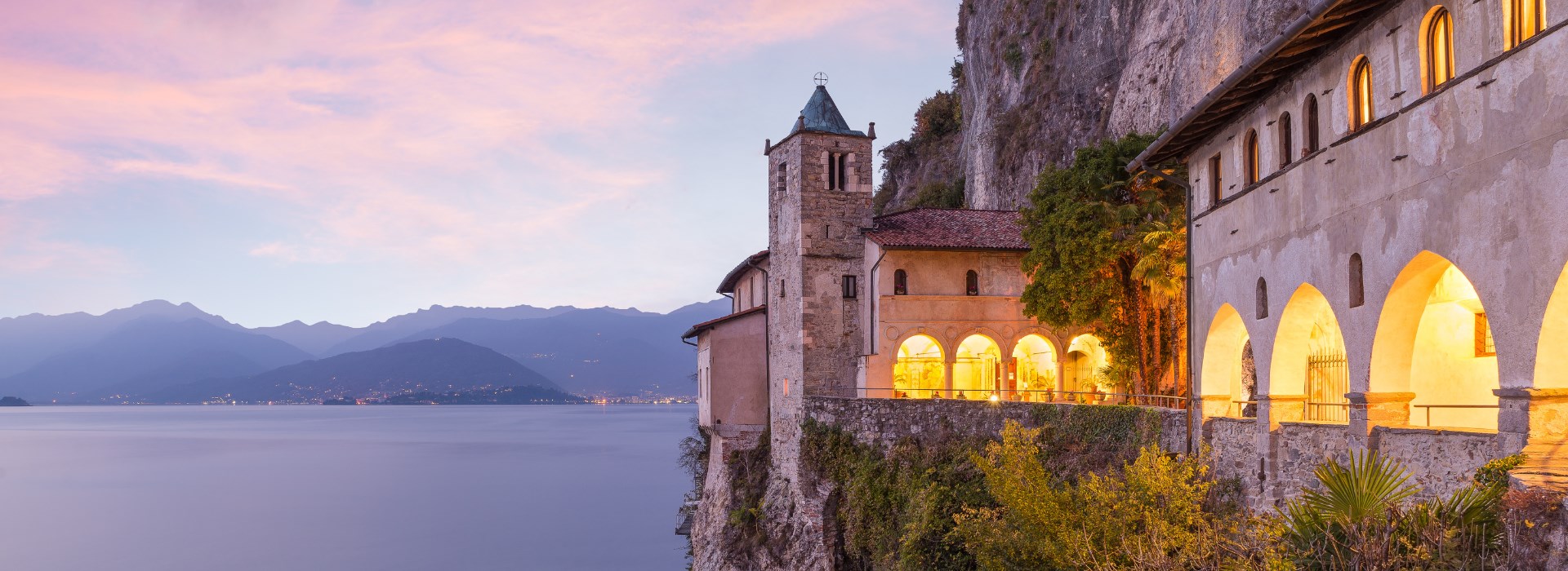 Visiter L'Ermitage Santa Caterina del Sasso - Italie