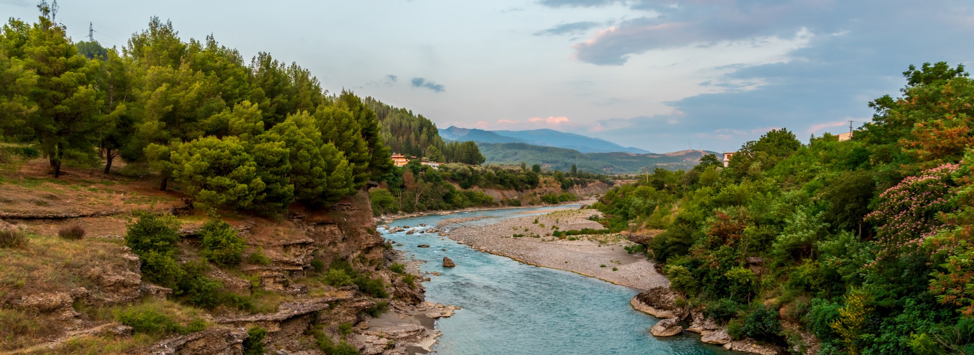 Visiter Peshtan - Albanie