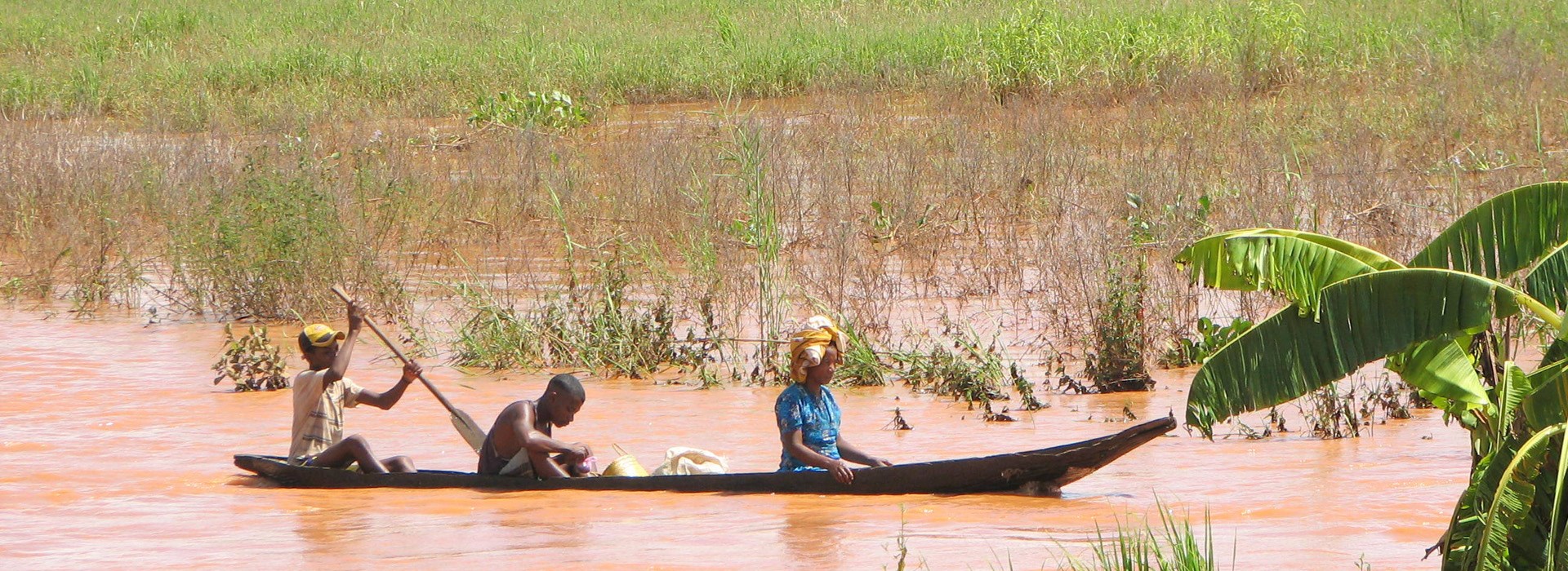 Visiter La rivière Tsiribihina - Madagascar