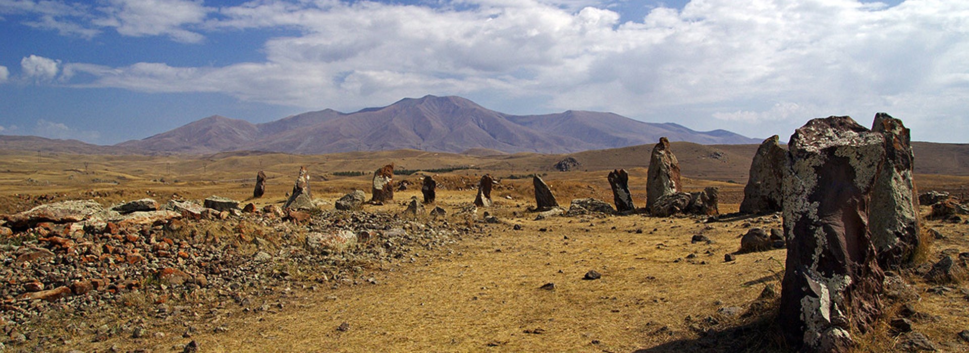 Visiter Le Site Mégalithique de Karahoundj - Arménie