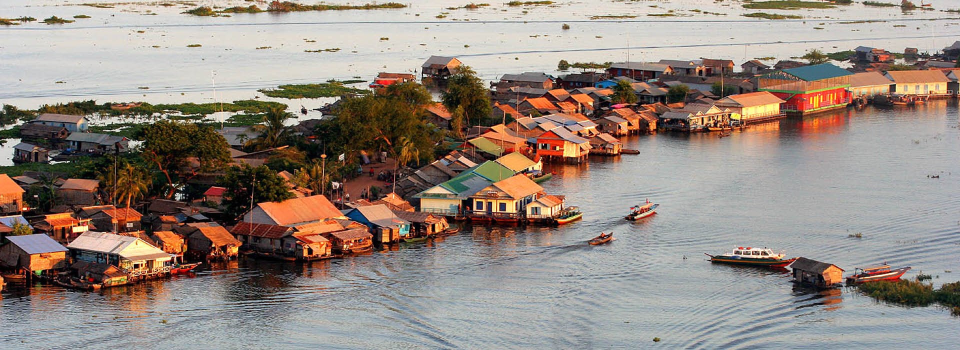 Visiter Kampong Kleang (Cambodge) - Laos-Cambodge