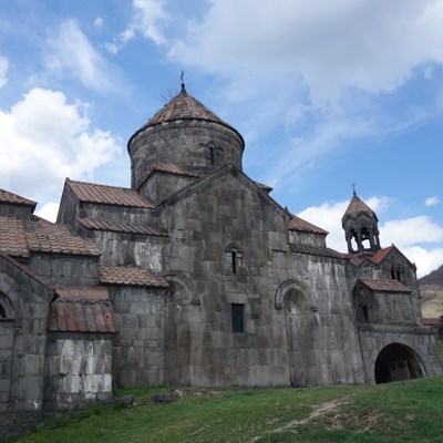 que faire en Arménie : visiter Le Monastère de Sanahin