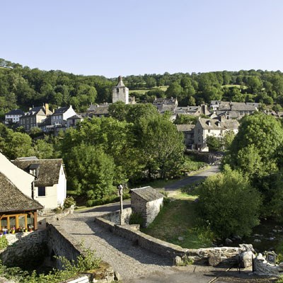 que faire en Occitanie : visiter Saint Chely d'Aubrac