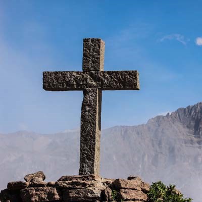 que faire au Pérou : visiter La Cruz del Condor