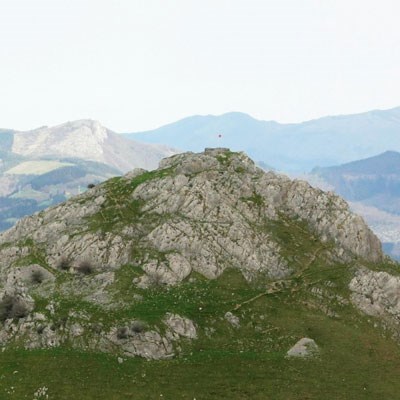 que faire en Nouvelle-Aquitaine : visiter Le Sommet de l’Autza