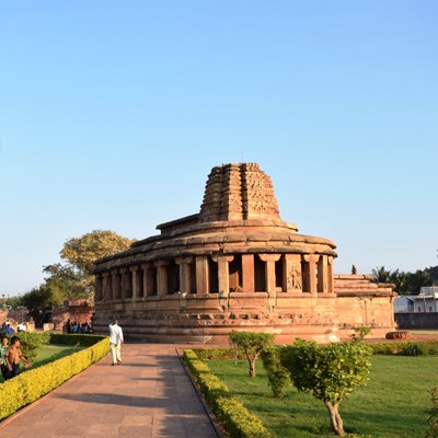 que faire en Inde : visiter Aihole 