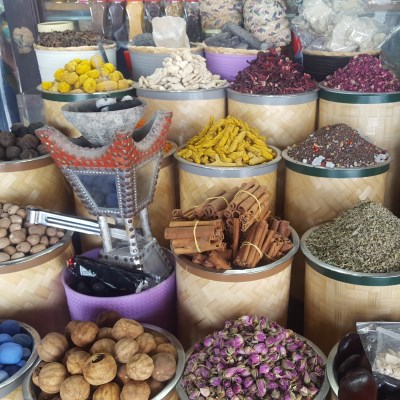 que faire aux Emirats Arabes Unis : visiter Le marché de Deira