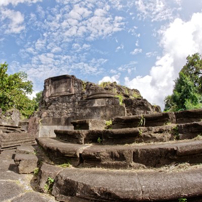 que faire en  Martinique : visiter Les ruines historiques de Saint Pierre