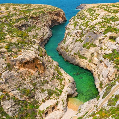 que faire à Malte : visiter La baie de Wied il-Ghasri