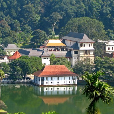 que faire au Sri Lanka : visiter Kandy