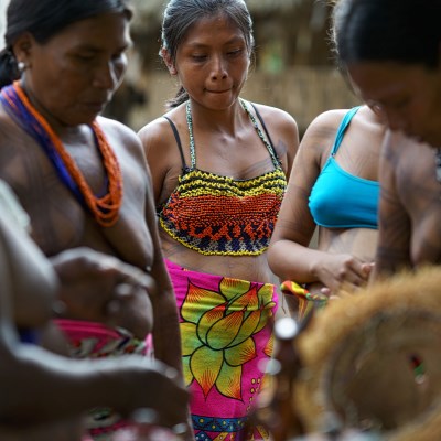que faire au Panama : visiter La communauté Emberá