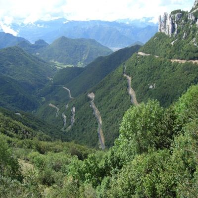 que faire en Rhône-Alpes : visiter Le col naturel du Rousset