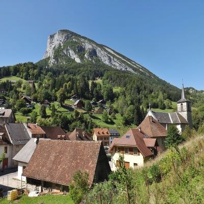 que faire en Rhône-Alpes : visiter Saint Pierre d'Entremont