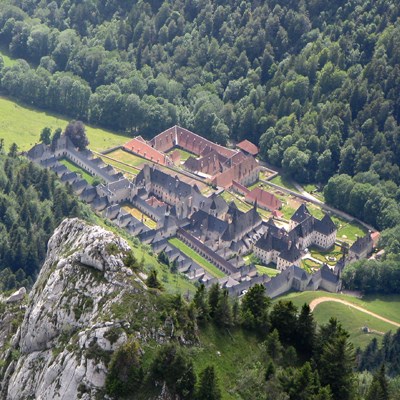que faire en Rhône-Alpes : visiter Le monastère de la grande chartreuse et son musée