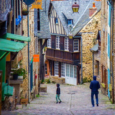 que faire en Bretagne : visiter Dinan