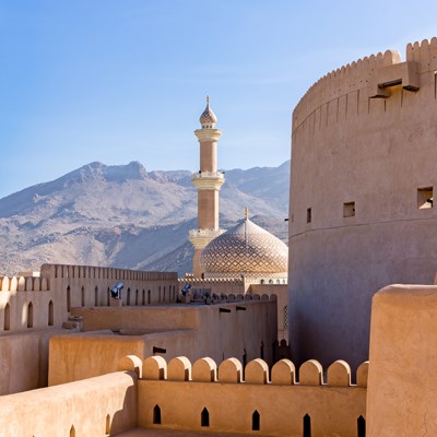 que faire en Oman : visiter Nizwa