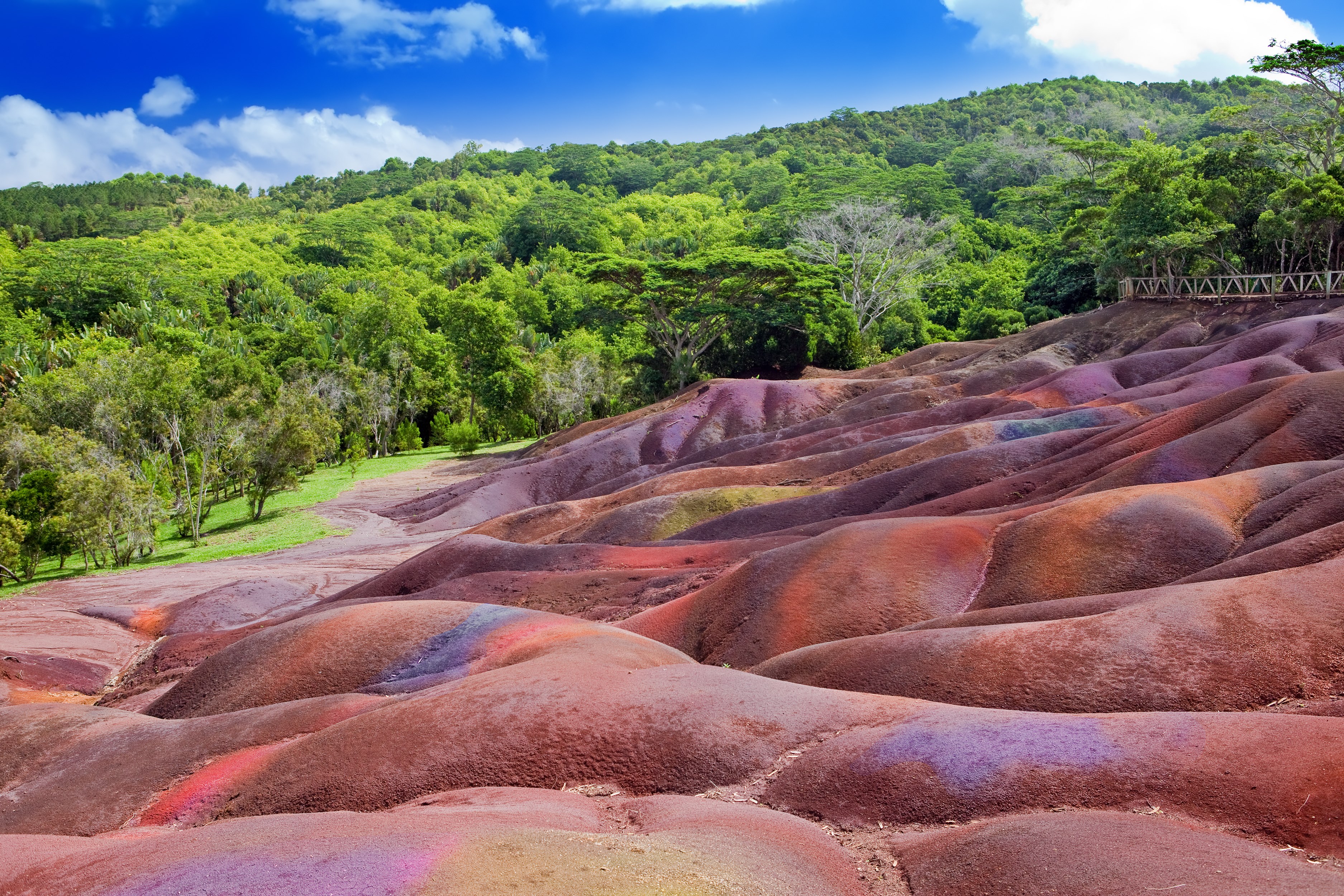 ile maurice terre des 7 couleurs