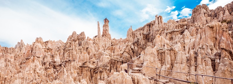 Circuit Pérou/Bolivie - Jour 16 : Uyuni - La Paz (3650 m) - Vallée de la Lune - Puno