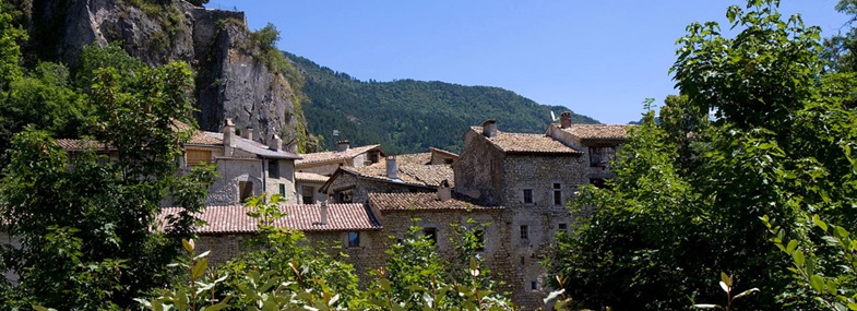 Circuit Rhône-Alpes - Jour 2 : Tour de Borne