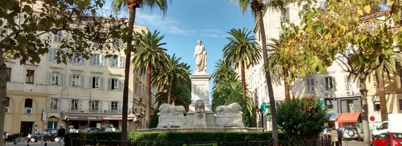 Ajaccio corse voyage solo