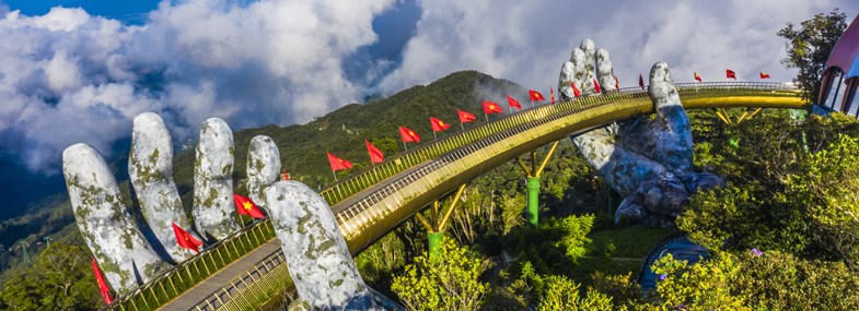 Golden bridge Vietnam