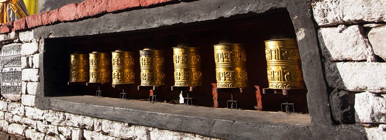 Circuit Népal - Jour 7 : Khyangjuma (3700m) - Khunde (3840m) - Syangboche (3720m)