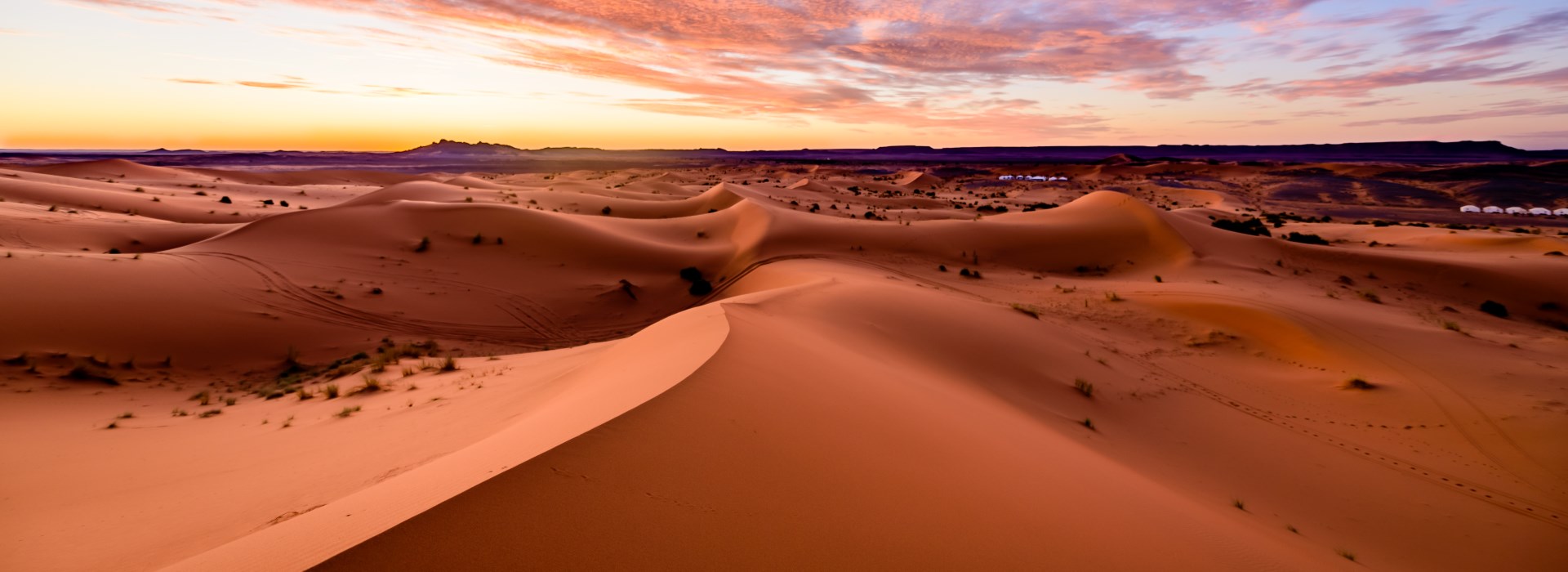 Desert maroc covoyageurs