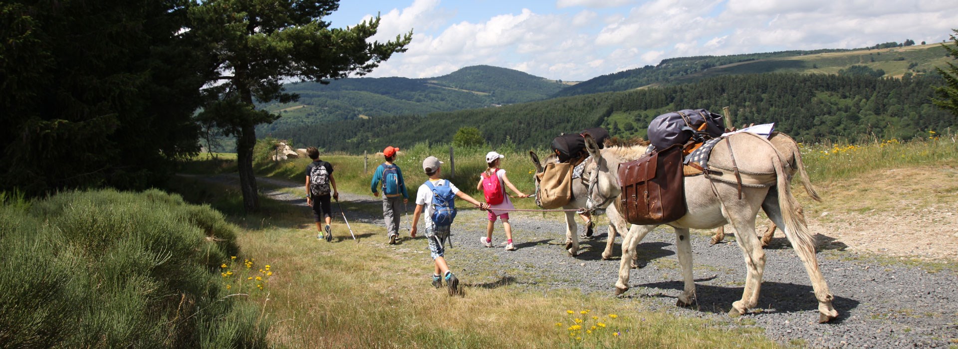 Circuit Rhône-Alpes en Famille - Escapade en Ardèche avec mon âne