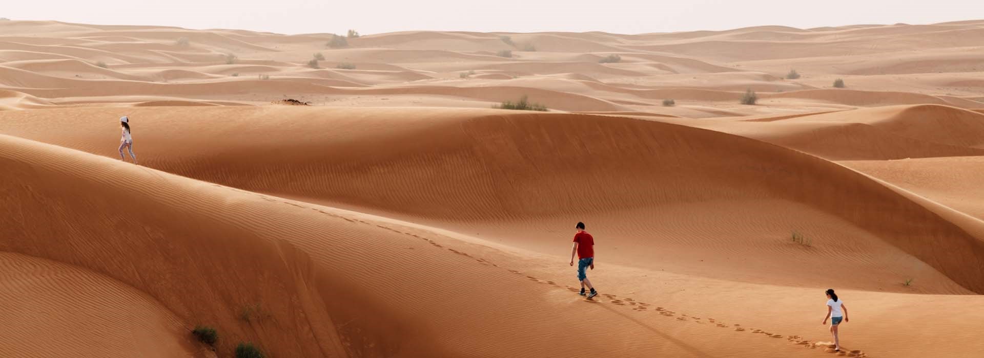 désert Sahara avec des enfants