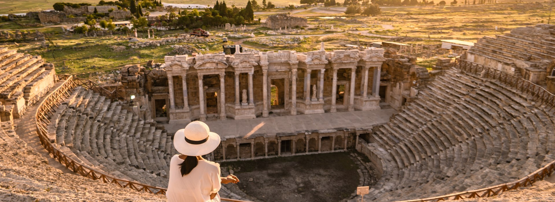 Visiter Hierapolis entre amis