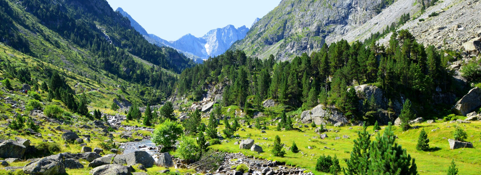 Pyrénées en famille